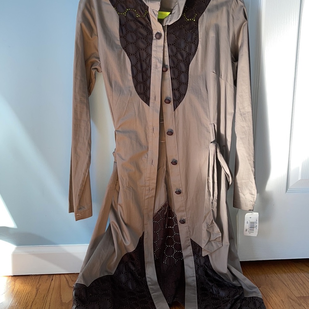 Brand new light coat